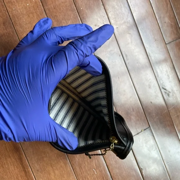 Vintage Coach Black Leather Cosmetics Bag - Picture 5 of 6